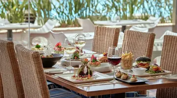 Grecian Bay Hotel