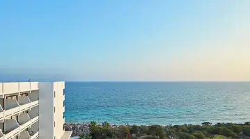 Grecian Bay