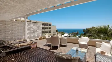 Grecian Park Hotel