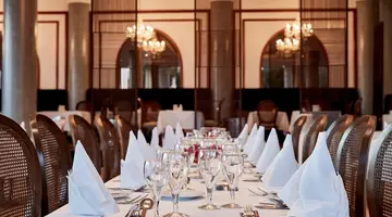 Grecian Park Hotel