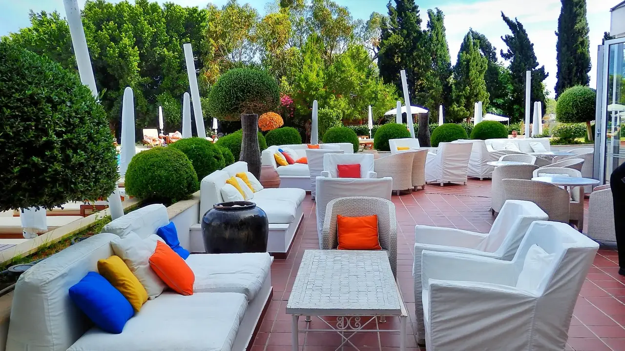 Grecian Park Hotel
