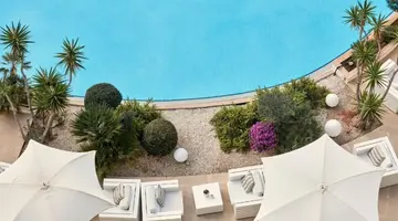Grecian Park Hotel
