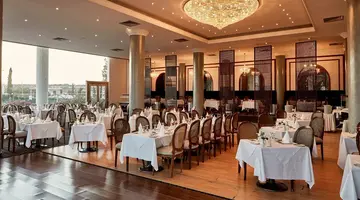Grecian Park Hotel