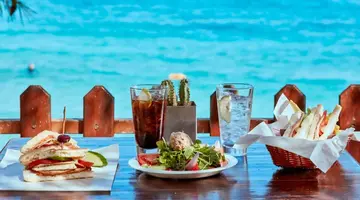 Grecian Park Hotel