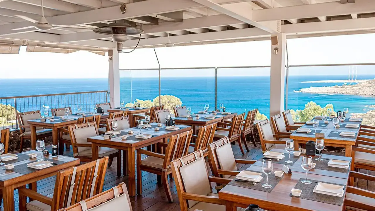 Grecian Park Hotel