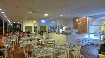 Grecian Park Hotel