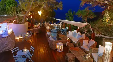 Grecian Park Hotel