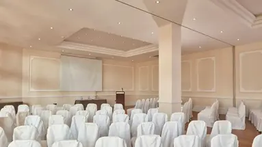 Grecian Park Hotel