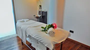 Grecian Park Hotel
