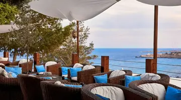 Grecian Park Hotel