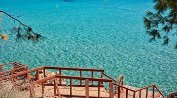 Grecian Park Hotel