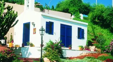 Grecian Sands Hotel