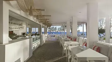 Grecian Sands Hotel