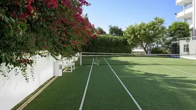 Grecian Sands Hotel