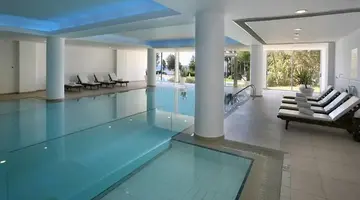 Grecian Sands Hotel