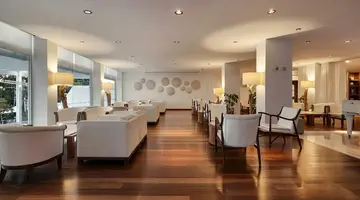 Grecian Sands Hotel