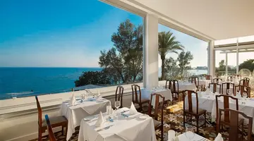 Grecian Sands Hotel
