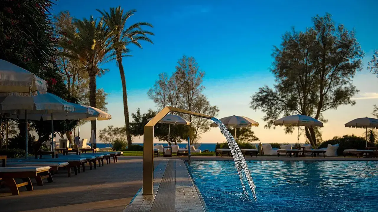 Grecian Sands Hotel