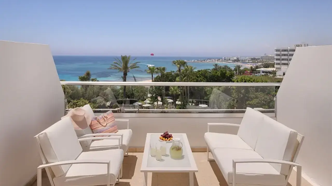 Grecian Sands Hotel