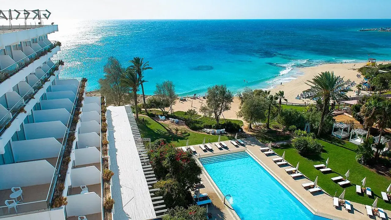 Grecian Sands Hotel