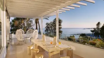 Grecian Sands Hotel