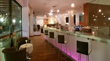 Grecian Sands Hotel