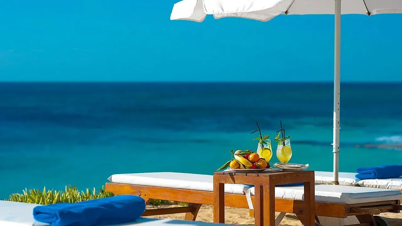 Grecian Sands Hotel