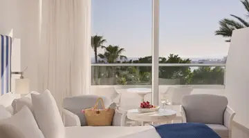 Grecian Sands Hotel