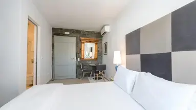Greco Philia Elia Mykonos