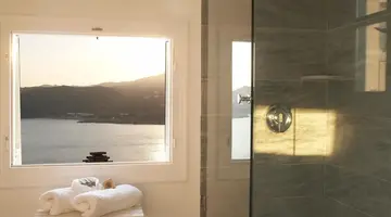 Greco Philia Elia Mykonos