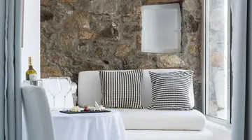 Greco Philia Elia Mykonos