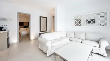 Greco Philia Elia Mykonos