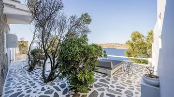 Greco Philia Elia Mykonos