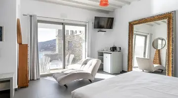 Greco Philia Elia Mykonos
