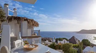Greco Philia Elia Mykonos