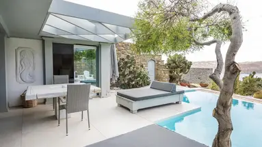 Greco Philia Elia Mykonos