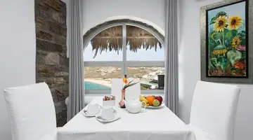 Greco Philia Elia Mykonos