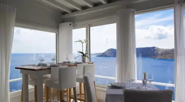 Greco Philia Elia Mykonos