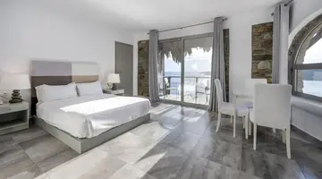 Greco Philia Elia Mykonos