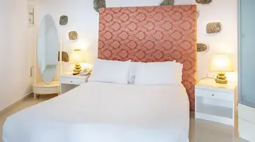 Greco Philia Elia Mykonos