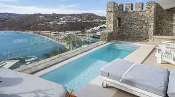 Greco Philia Elia Mykonos