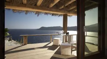 Greco Philia Elia Mykonos