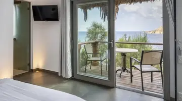 Greco Philia Elia Mykonos