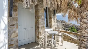 Greco Philia Elia Mykonos