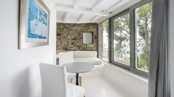 Greco Philia Elia Mykonos