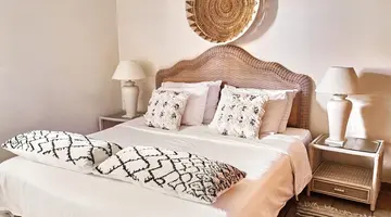 Grecotel Plaza Beach House