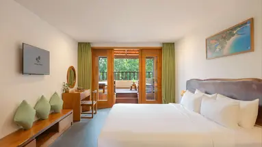 GREEN BAY PHU QUOC RESORT & SPA