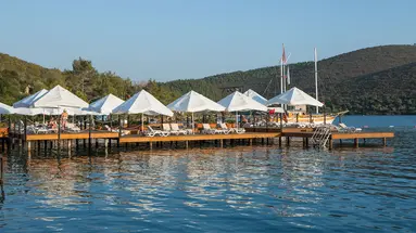 GREEN BAY RESORT & SPA