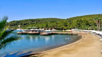 Green Bay Resort & Spa
