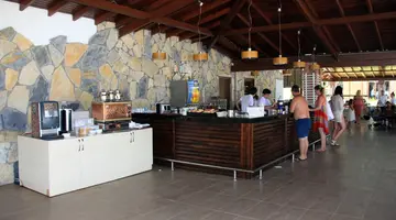 GREEN BAY RESORT & SPA